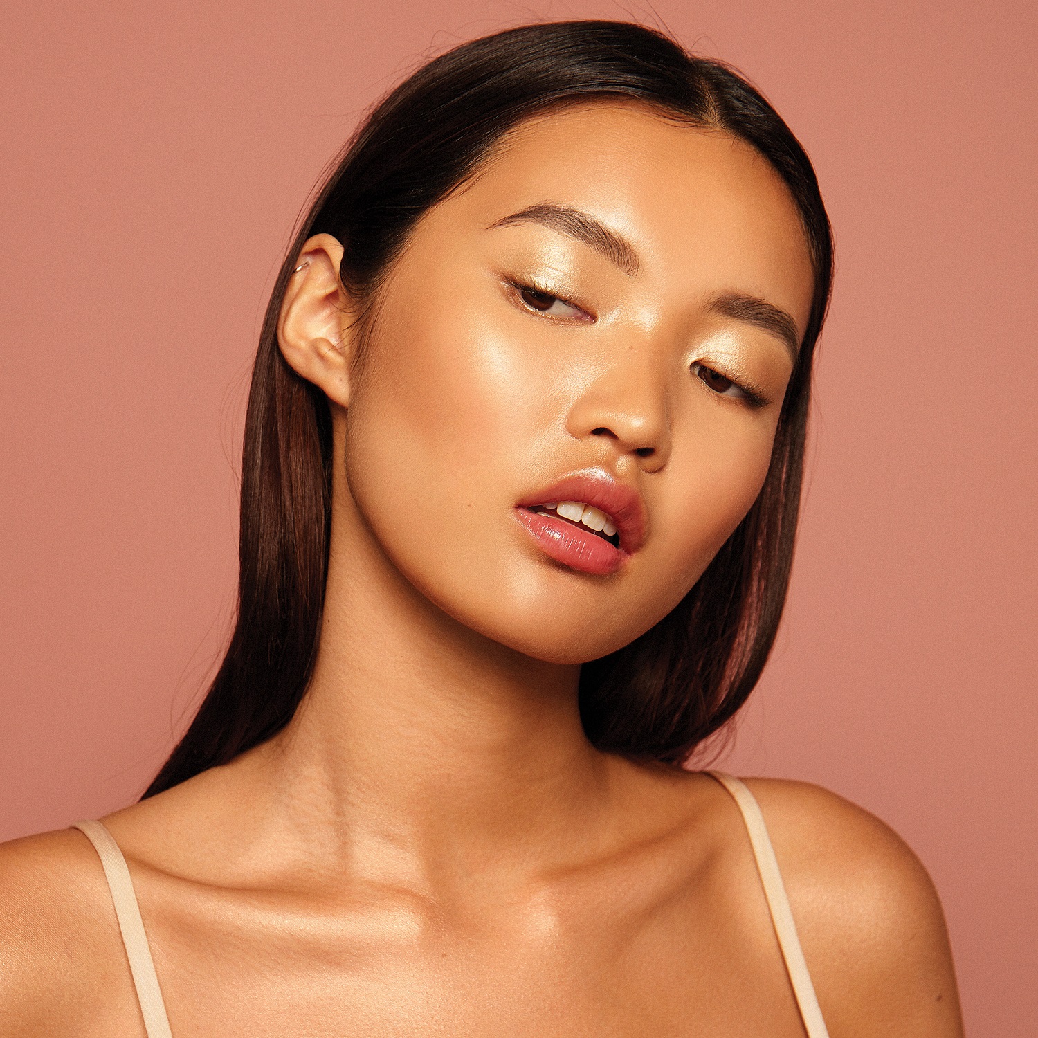 NUDE PLUMPING LIP GLACE